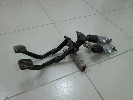 dual circuit mini peddle box 14.jpg