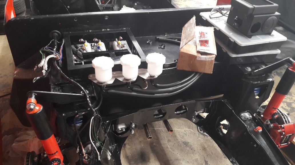 Master Cylinders.jpg